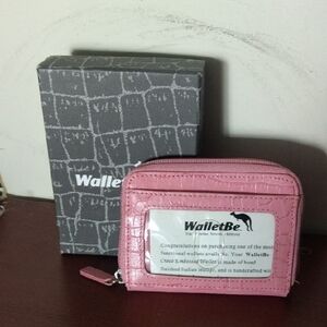 WalletBe Pink Leather Wallet
